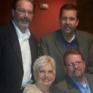 Meet your Posher, Emma deanie